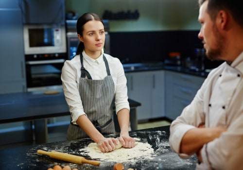 What is the difference between a private and personal chef?