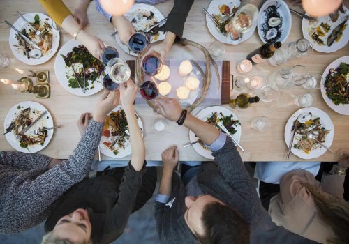 How to Host the Perfect Small Dinner Party with Your Close Friends